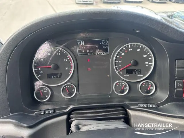 MAN TGX 26.400, 9 / 23