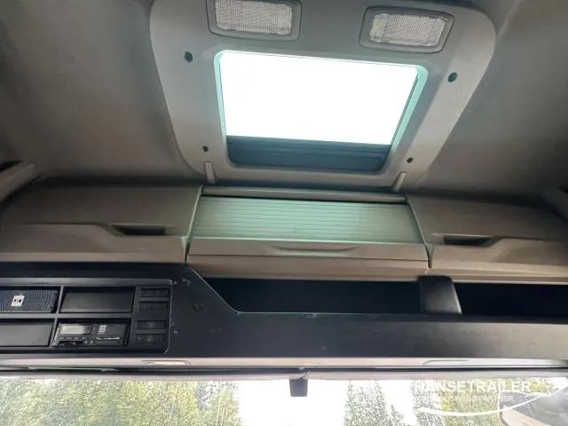 MAN TGX 18.470 Mega Low Deck, 9 / 13